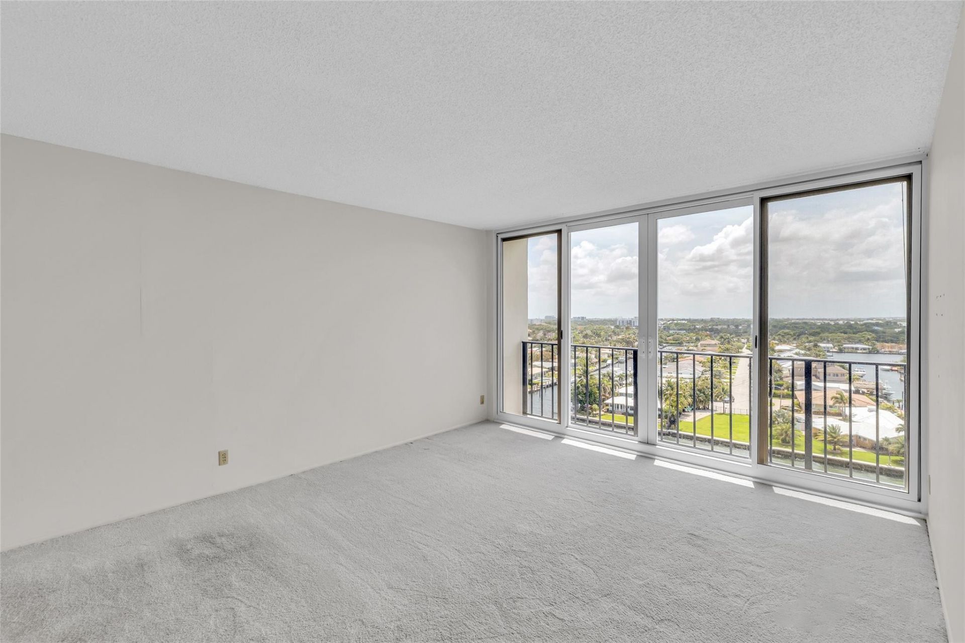 521 N Riverside Drive, Unit 1004, Pompano Beach, FL 33062 Photo