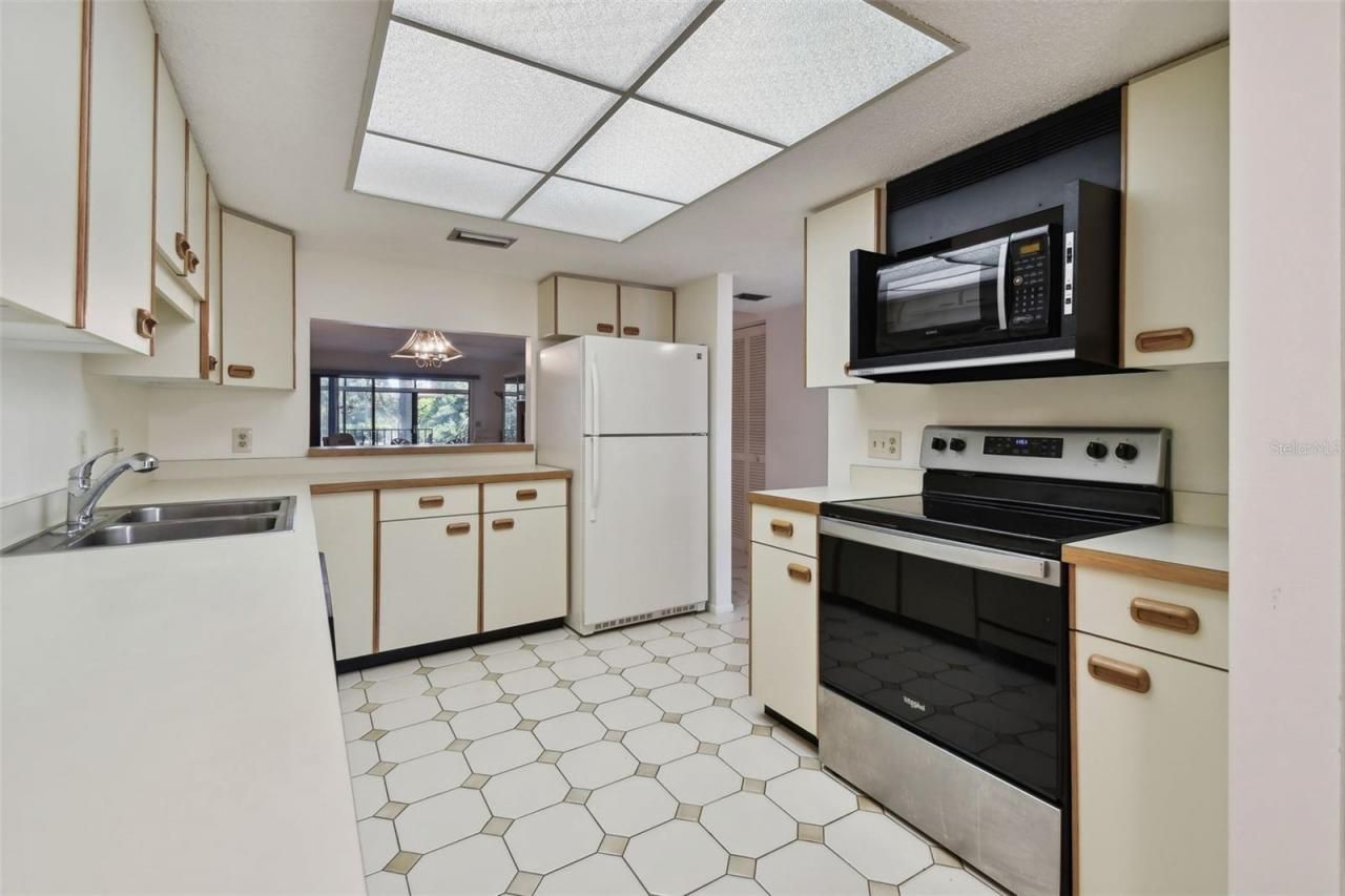 3438 Wood Owl Circle, Unit 275, Bradenton, FL 34210 Photo