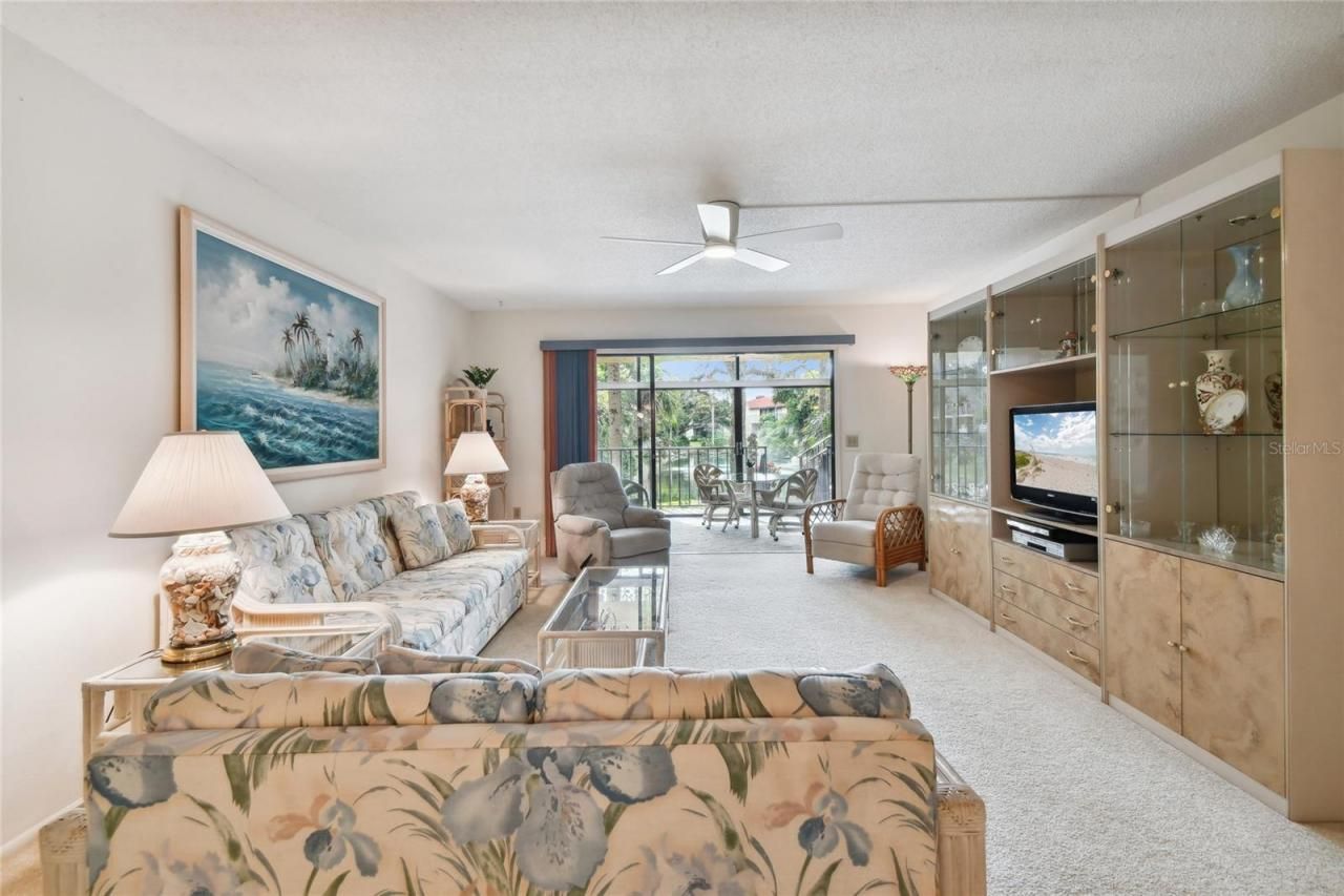 3438 Wood Owl Circle, Unit 275, Bradenton, FL 34210 Photo