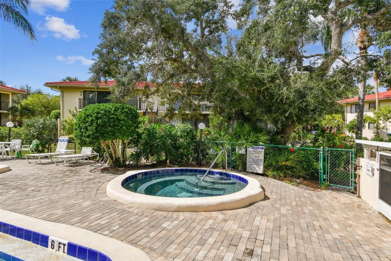 3438 Wood Owl Circle, Unit 275, Bradenton, FL 34210 Photo