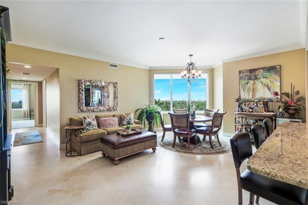 275 Indies Way, Unit 605, Naples, FL 34110 Photo