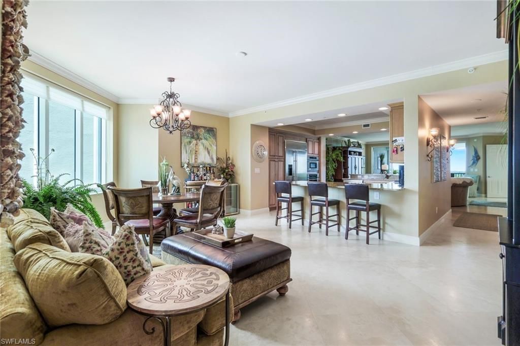 275 Indies Way, Unit 605, Naples, FL 34110 Photo