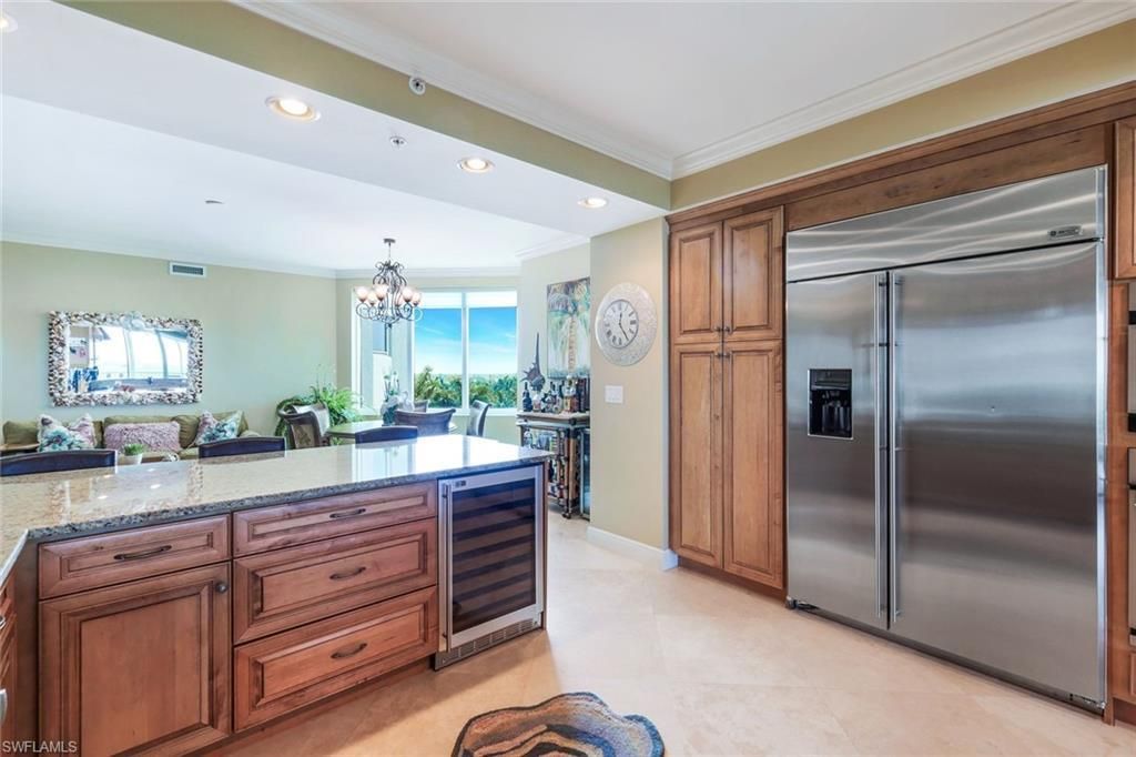 275 Indies Way, Unit 605, Naples, FL 34110 Photo