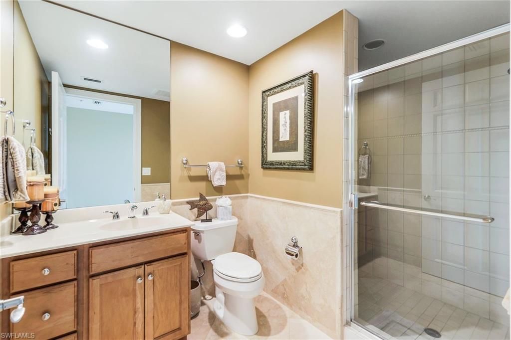 275 Indies Way, Unit 605, Naples, FL 34110 Photo