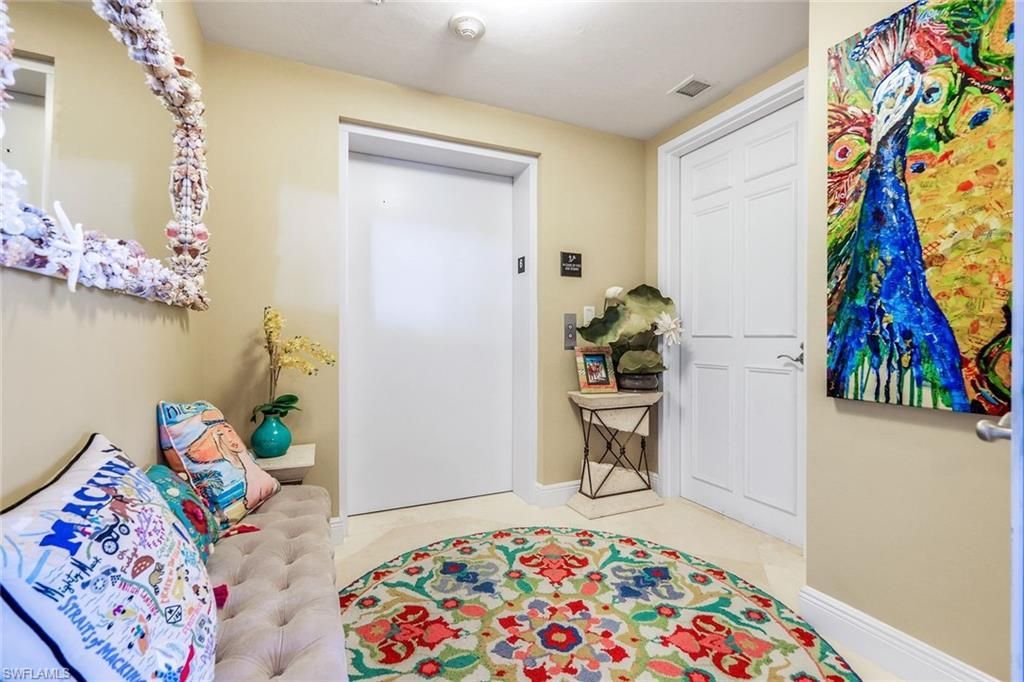 275 Indies Way, Unit 605, Naples, FL 34110 Photo