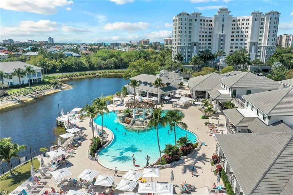 275 Indies Way, Unit 605, Naples, FL 34110 Photo