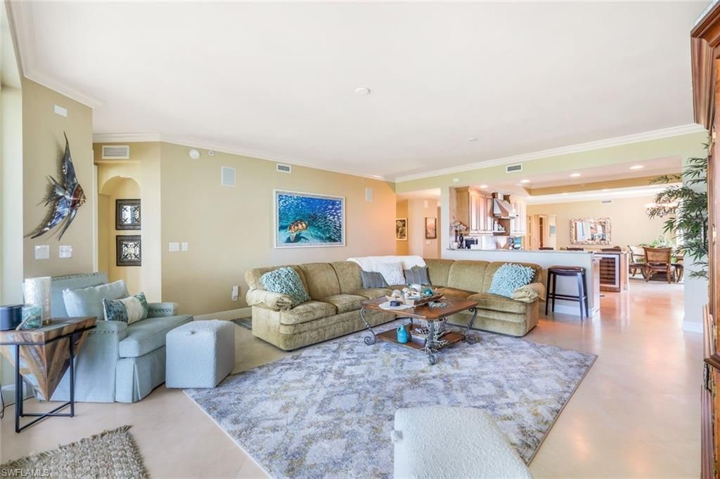 275 Indies Way, Unit 605, Naples, FL 34110 Photo