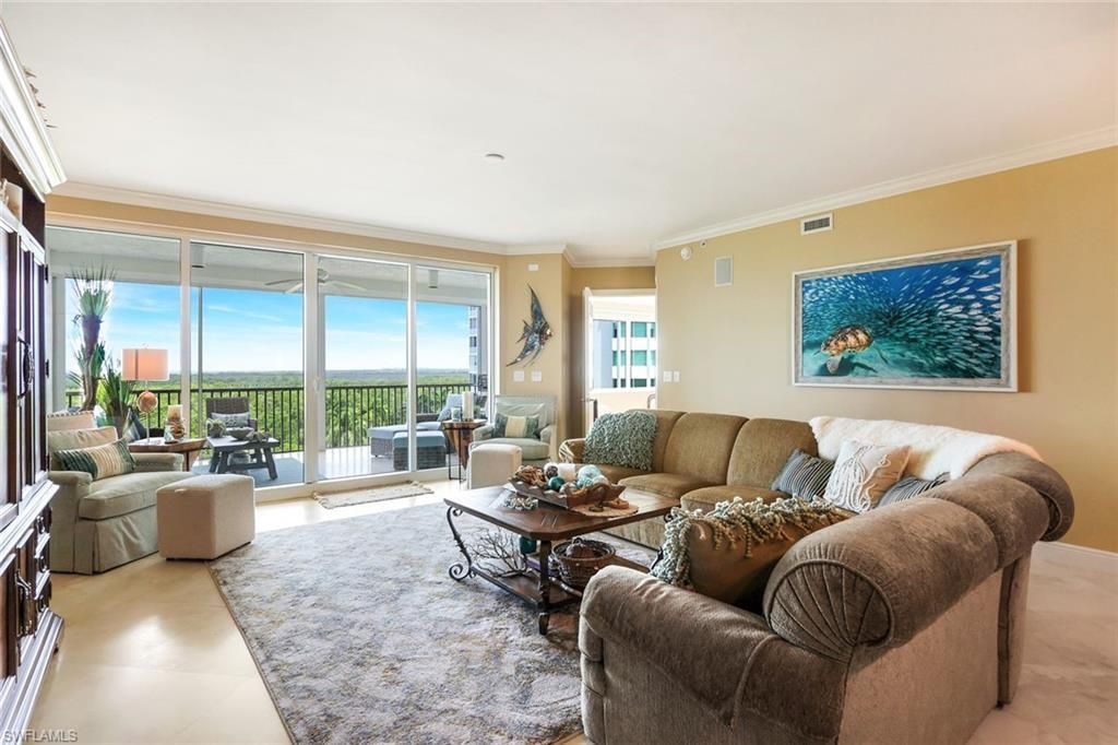 275 Indies Way, Unit 605, Naples, FL 34110 Photo