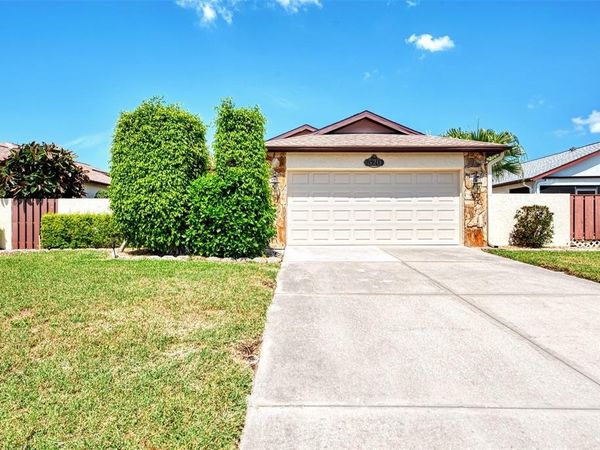 570 FOXWOOD BOULEVARD, Unit 196, ENGLEWOOD, FL 34223