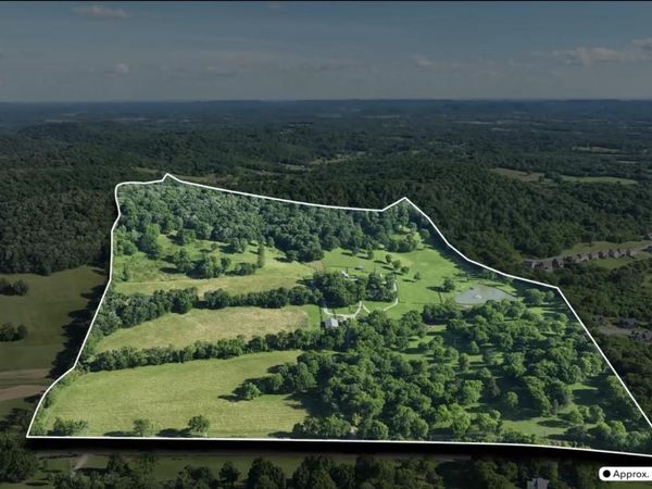 9553 Clovercroft Rd, Franklin, TN 37067