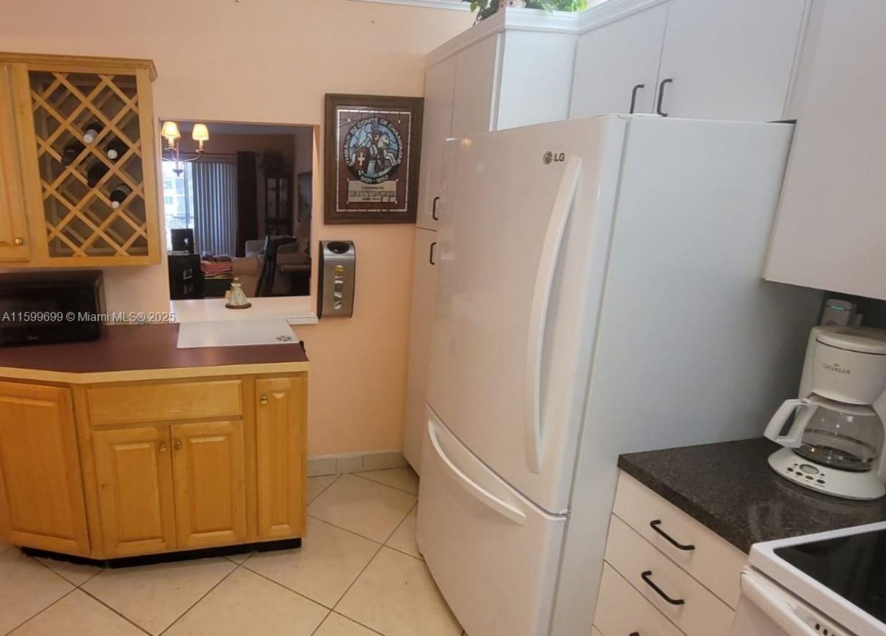 Please Call For Address, Unit 304, Pembroke Pines, FL 33025 Photo