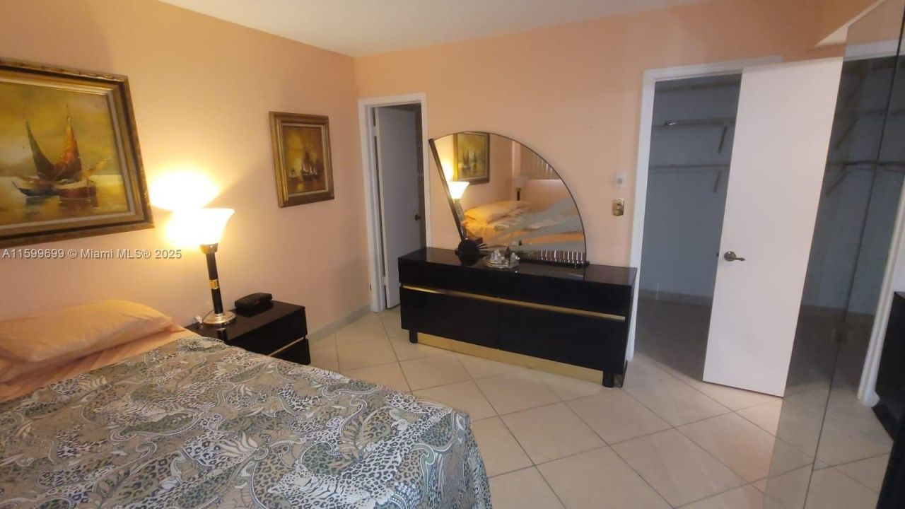 Please Call For Address, Unit 304, Pembroke Pines, FL 33025 Photo