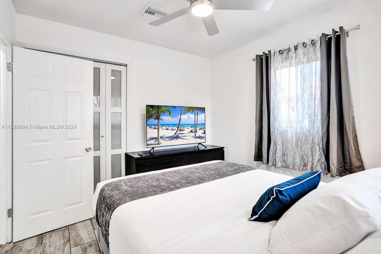 1206 Lincoln St, Hollywood, FL 33019 Photo