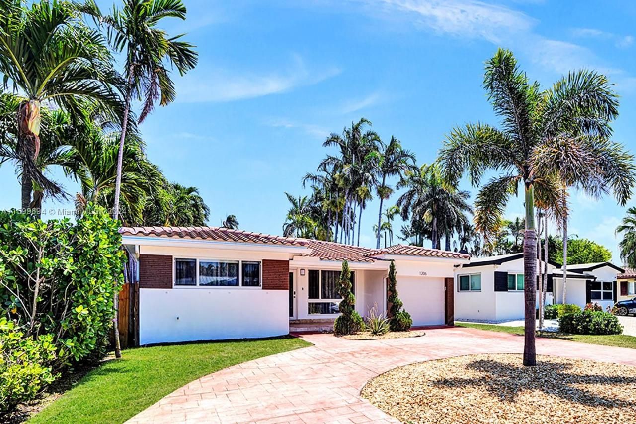 1206 Lincoln St, Hollywood, FL 33019 Photo