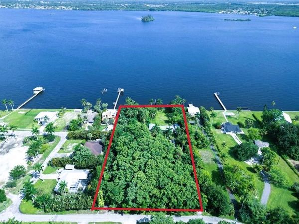 4355 Cypress LN, FORT MYERS, FL 33905