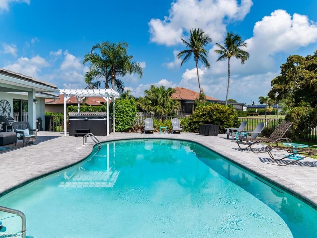 1432 Jamaica Rd, Marco Island, FL 34145 Photo