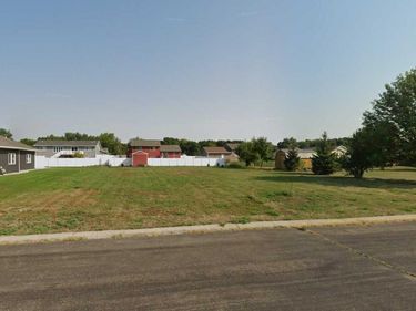 704 Andrew Street, Marshall, MN 56258