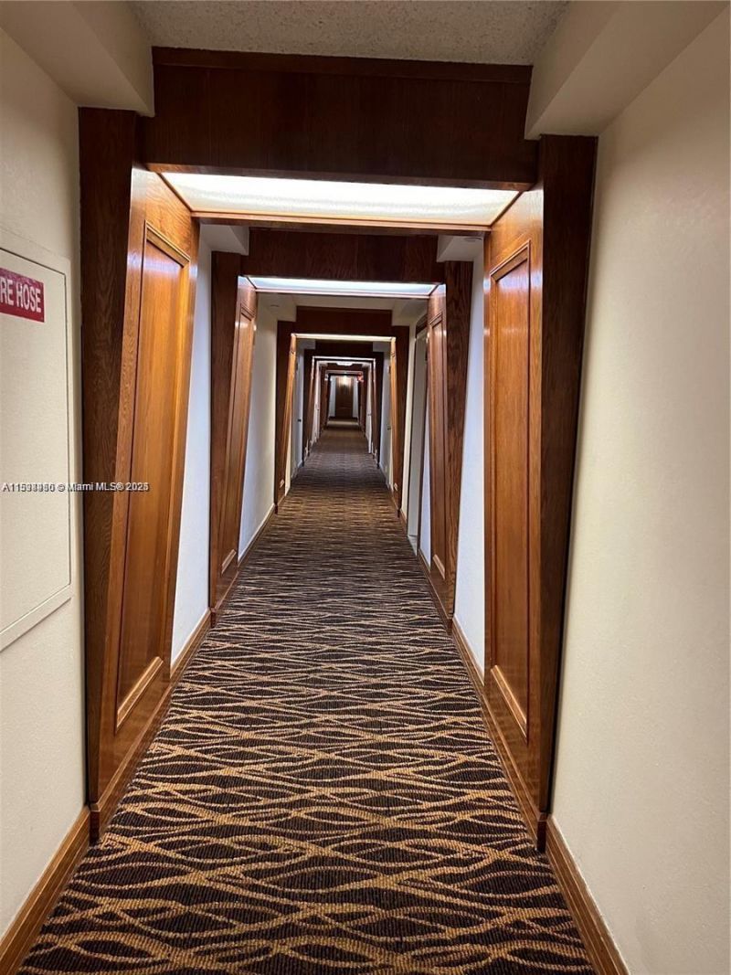 18151 NE 31st Ct, Unit 1404, Aventura, FL 33160 Photo