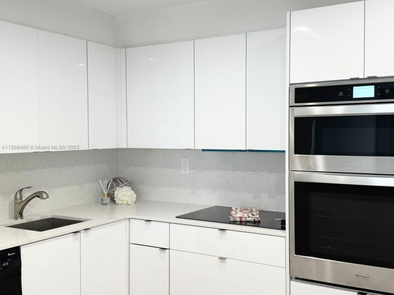 18151 NE 31st Ct, Unit 1404, Aventura, FL 33160 Photo