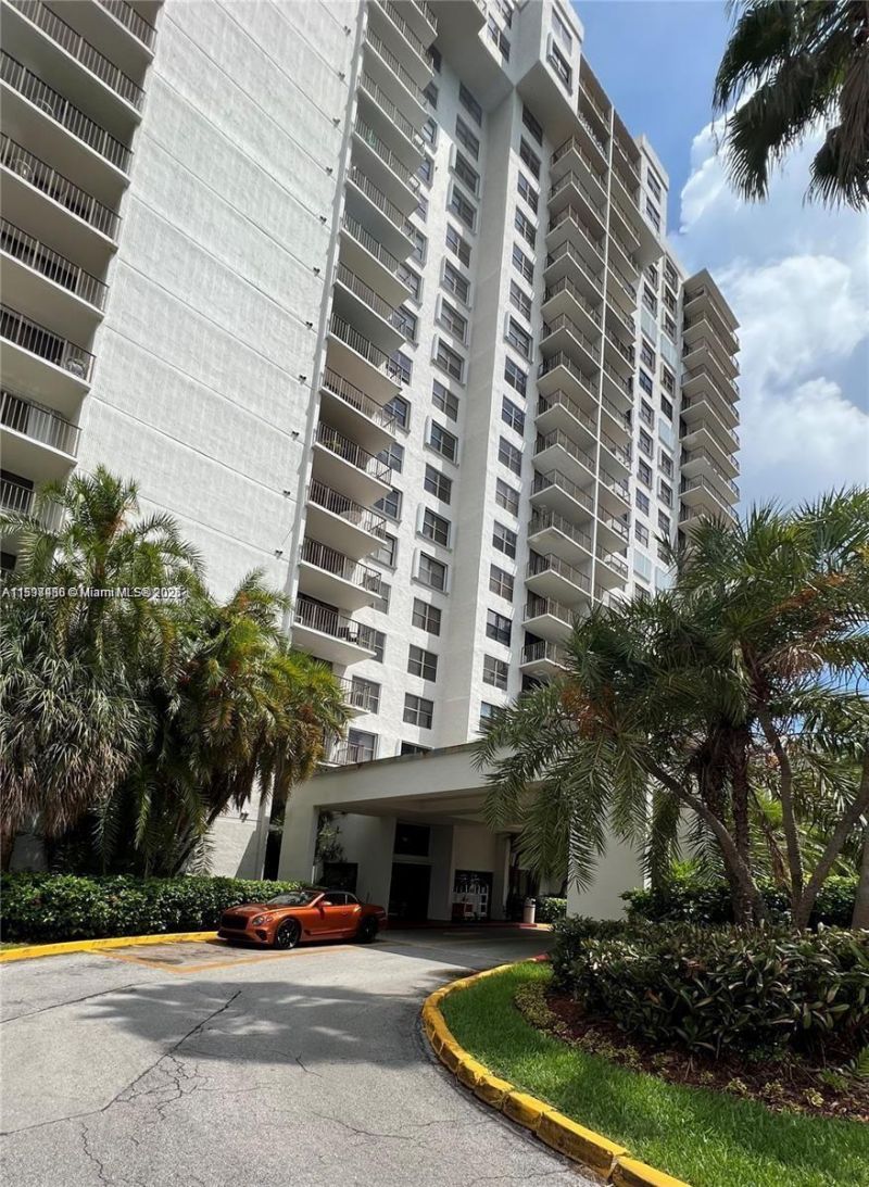 18151 NE 31st Ct, Unit 1404, Aventura, FL 33160 Photo
