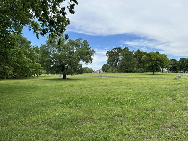 Pebble Beach, Afton, OK 74331