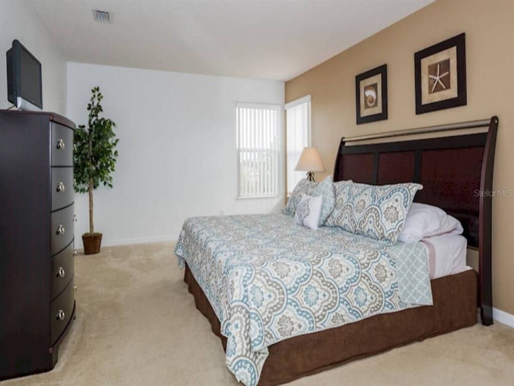 573 Viola Drive, Davenport, FL 33837 Photo