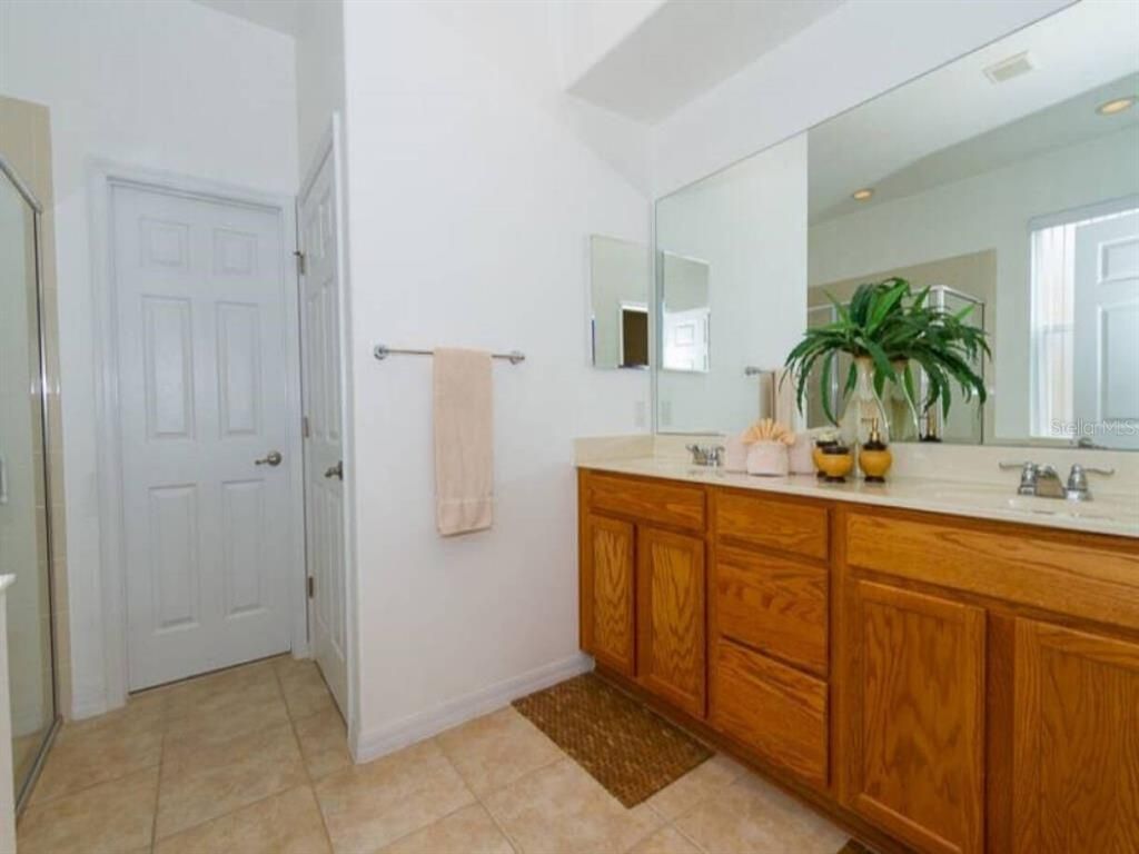 573 Viola Drive, Davenport, FL 33837 Photo