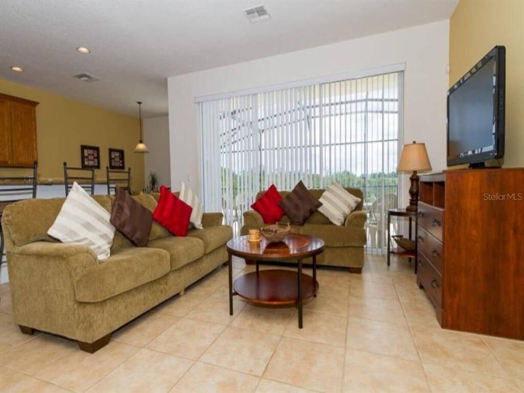 573 Viola Drive, Davenport, FL 33837 Photo