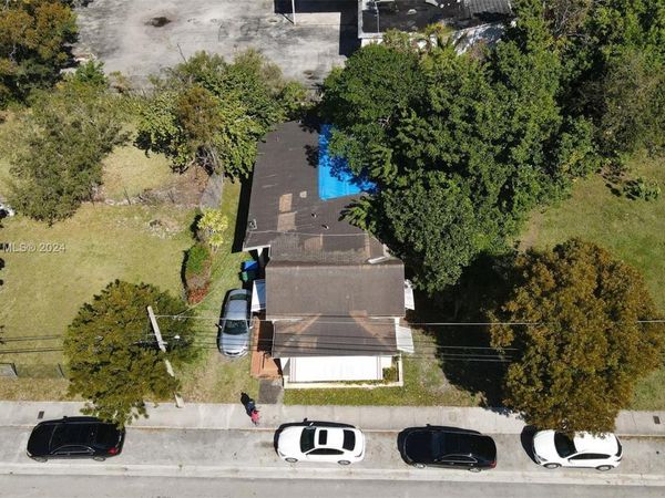 3373 Thomas Ave, Miami, FL 33133