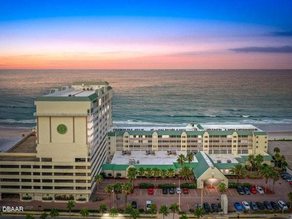 2700 N Atlantic Avenue, Unit 542, Daytona Beach, FL 32118