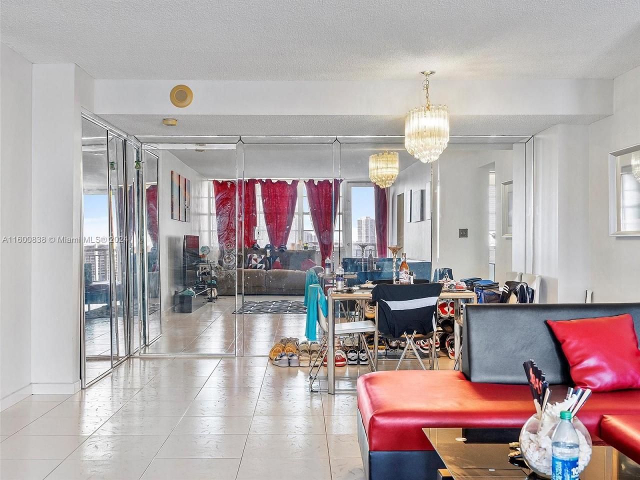 251 174th St, Unit 2119, Sunny Isles Beach, FL 33160 Photo