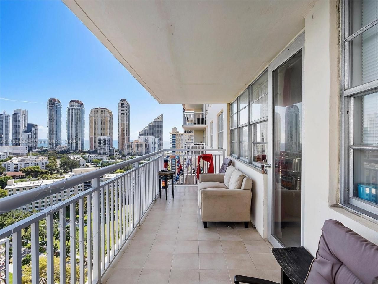 251 174th St, Unit 2119, Sunny Isles Beach, FL 33160 Photo