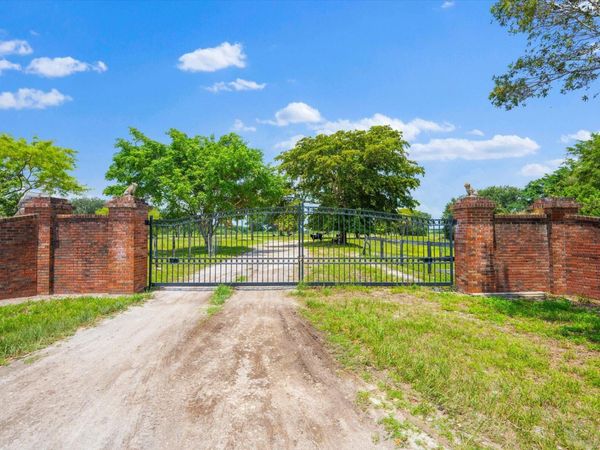 14052 50th Street S, Wellington, FL 33414