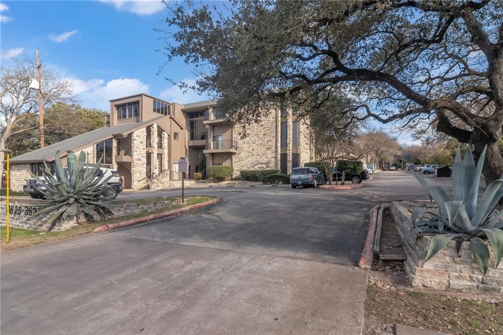 3627 Menchaca Rd, Unit 112, Austin, TX 78704 Main Photo