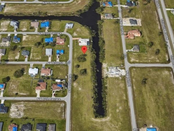1305 NW 17th AVE, CAPE CORAL, FL 33993