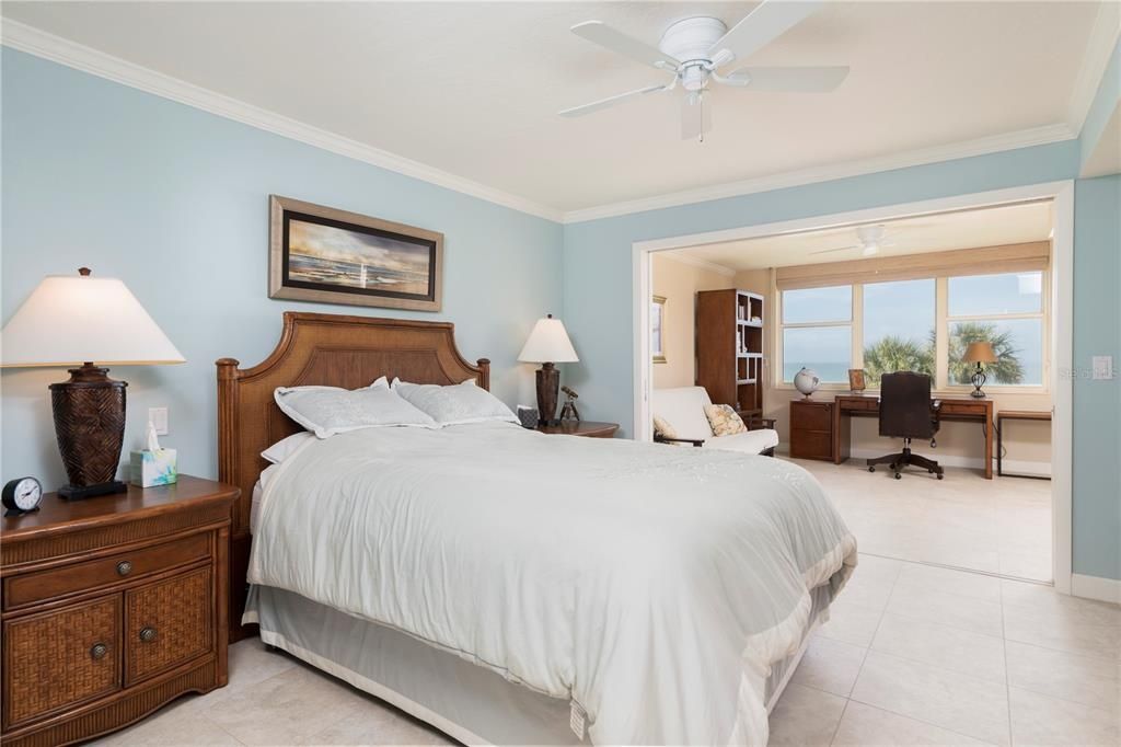 2675 Gulf Of Mexico Drive, Unit 204, Longboat Key, FL 34228 Photo