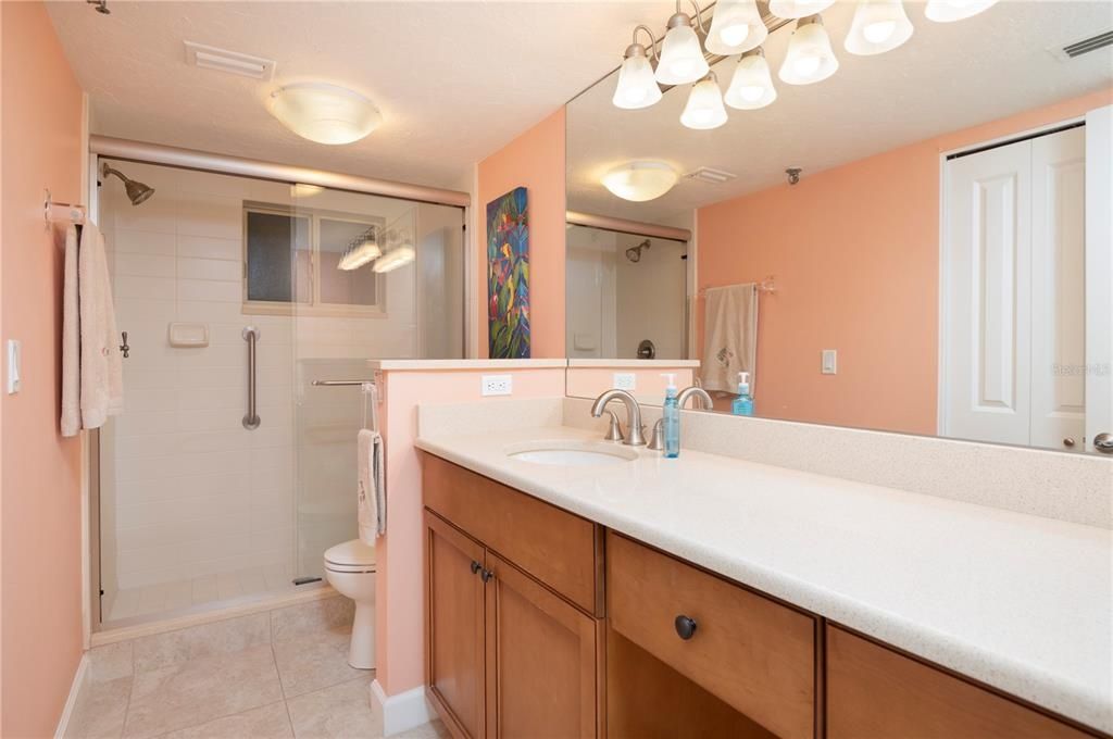 2675 Gulf Of Mexico Drive, Unit 204, Longboat Key, FL 34228 Photo