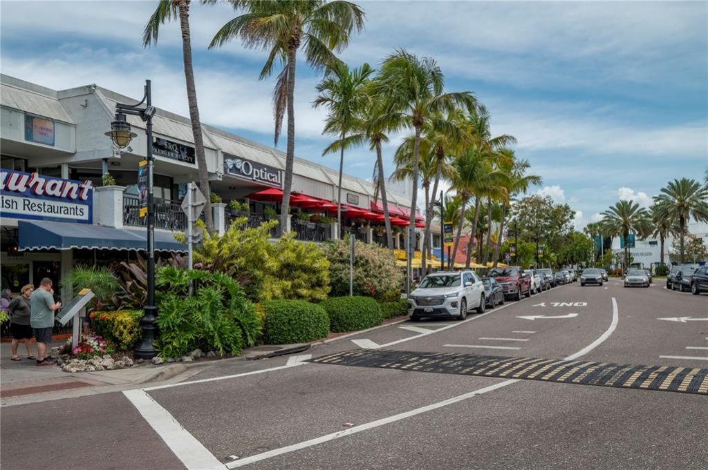 2675 Gulf Of Mexico Drive, Unit 204, Longboat Key, FL 34228 Photo