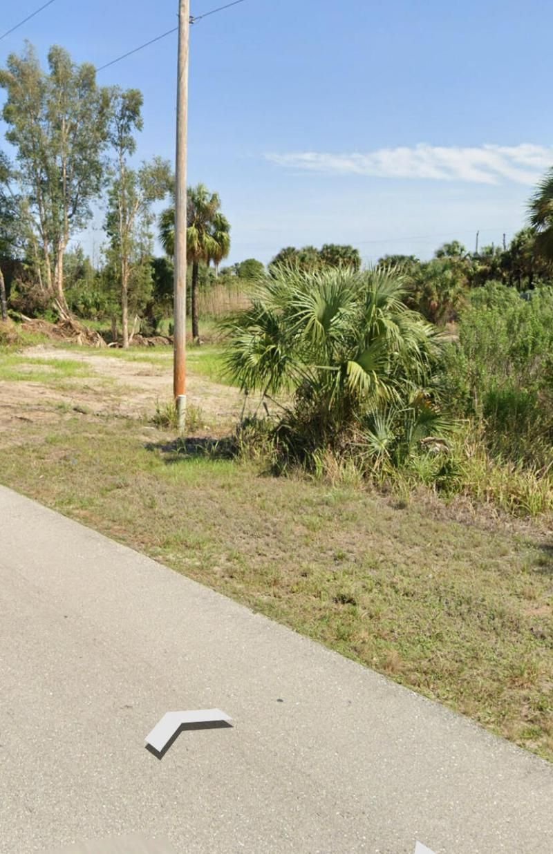 2807 W 24th Street W, Lehigh Acres, FL 33971 Photo