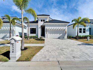 6540 SIMONE SHORES CIRCLE, APOLLO BEACH, FL 33572