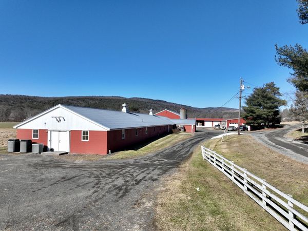 47 Cross St, Bernardston, MA 01337