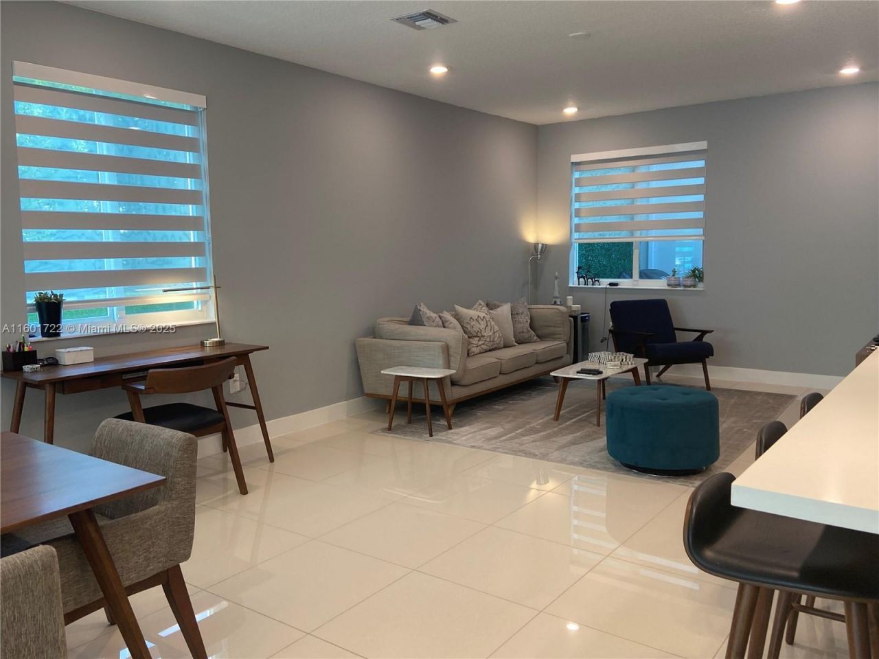 6683 NW 103rd Pkwy, Unit 6683, Doral, FL 33178 Photo