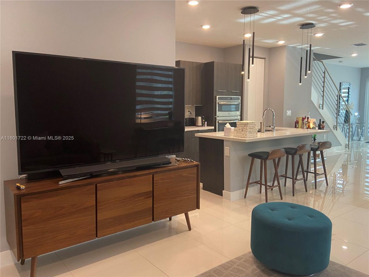 6683 NW 103rd Pkwy, Unit 6683, Doral, FL 33178 Photo