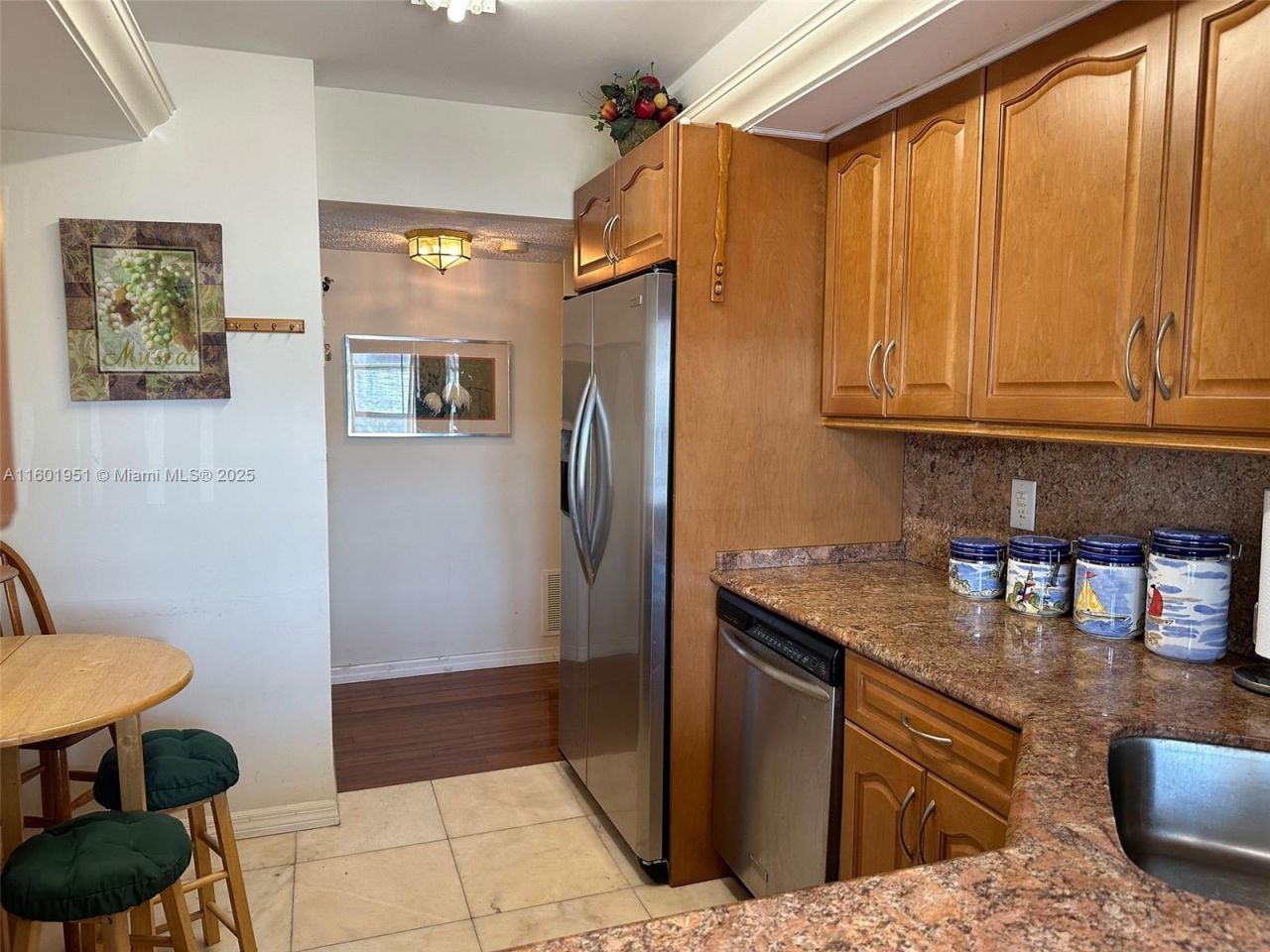 501 Three Islands Blvd, Unit 303, Hallandale Beach, FL 33009 Photo