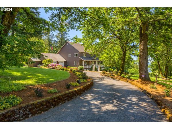 19100 NE FINNIGAN HILL RD, Hillsboro, OR 97123