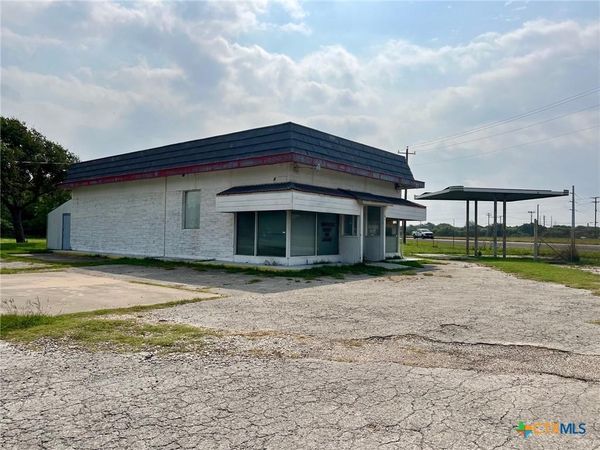 1101 State Highway 35, Point Comfort, TX 77978