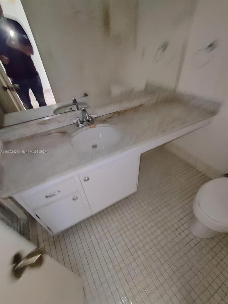 2780 NE 183rd St, Unit 1402, Aventura, FL 33160 Photo