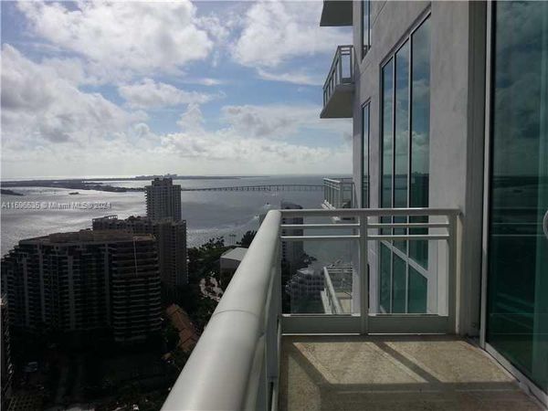 900 Brickell Key Blvd, Unit 2803, Miami, FL 33131