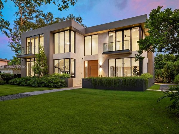 4090 Hardie Ave, Miami, FL 33133