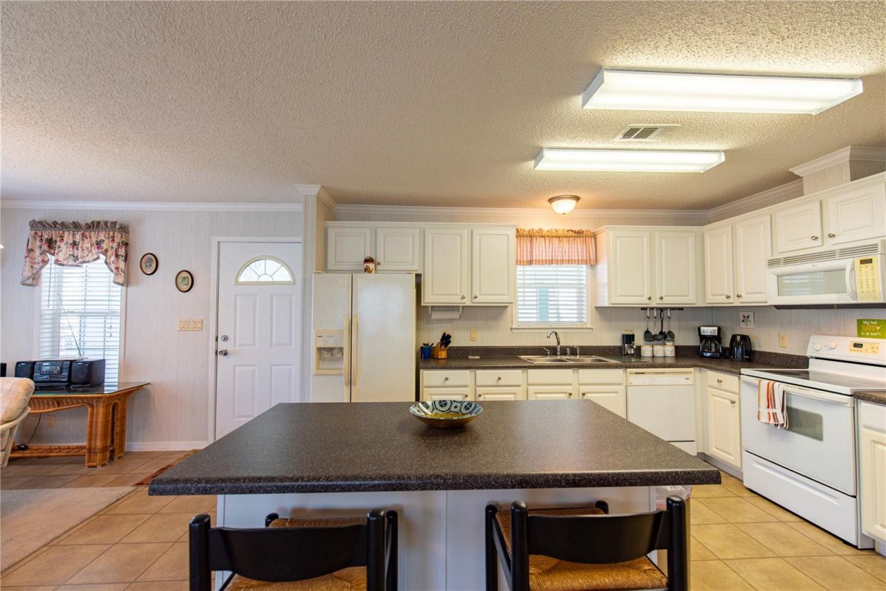 84 Windmill Boulevard, Punta Gorda, FL 33950 Photo
